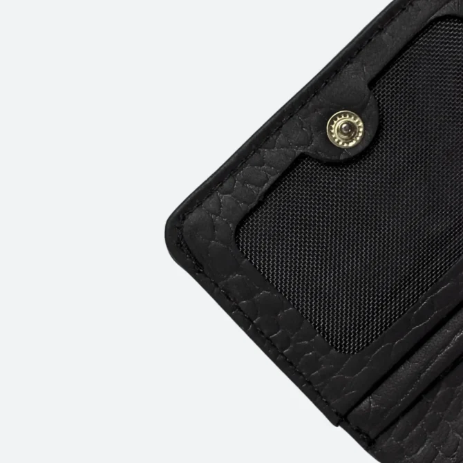 Black button wallet